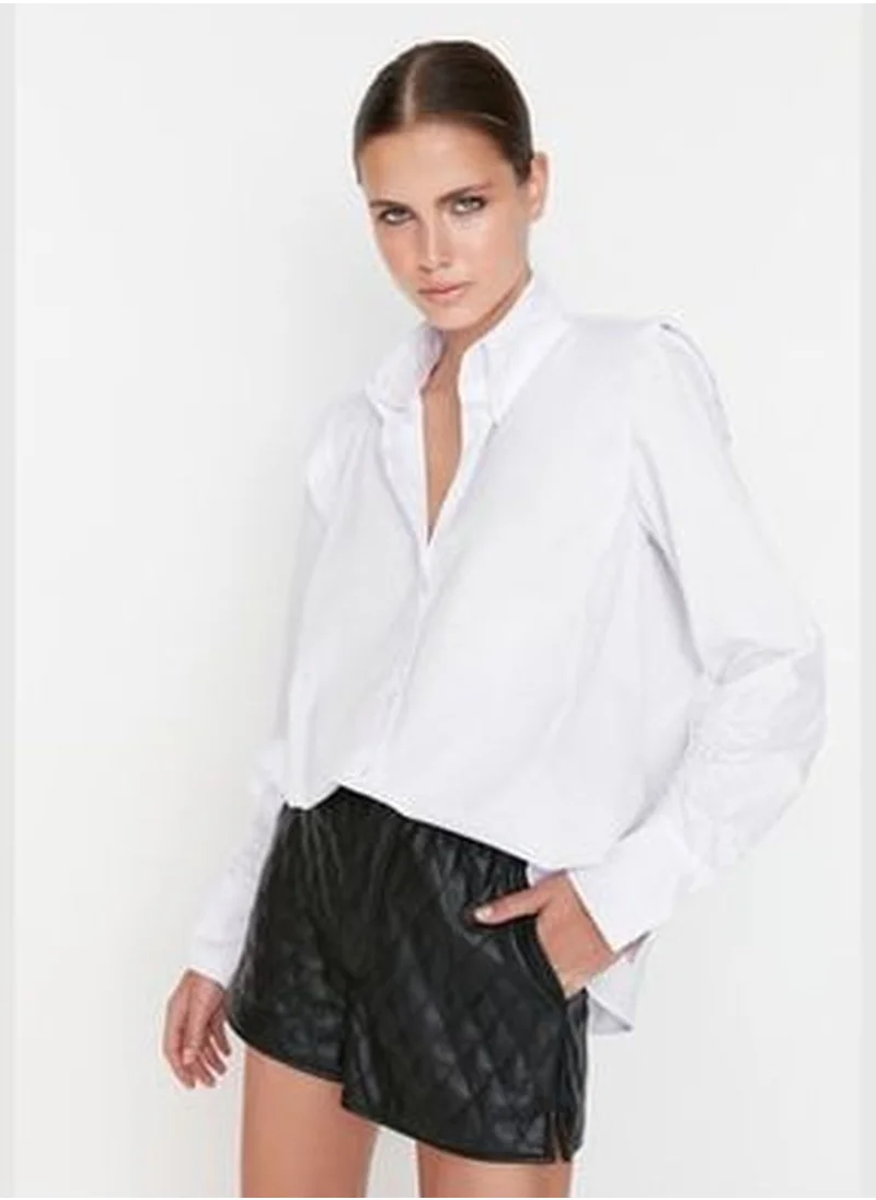 trendyol White Gathered Detailed Shirt TPRAW22GO1191