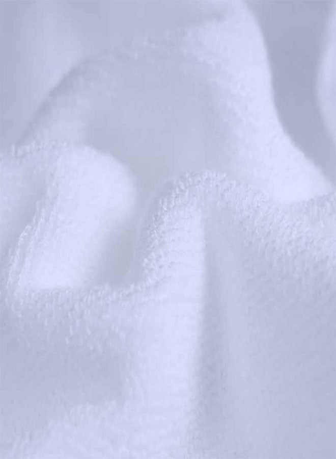 طقم مناشف حمام 100% قطن - طقم مناشف استحمام قطنية 2 قطعة ماص سريع وصديق للبشرة، 1 قطعة منشفة استحمام/وجه ناعمة أساسية و1 قطعة مناشف للاستحمام والسبا - فائقة النعومة، رقيقة وذات قدرة امتصاص عالية - طقم مناشف حمام بيضاء - Image 2