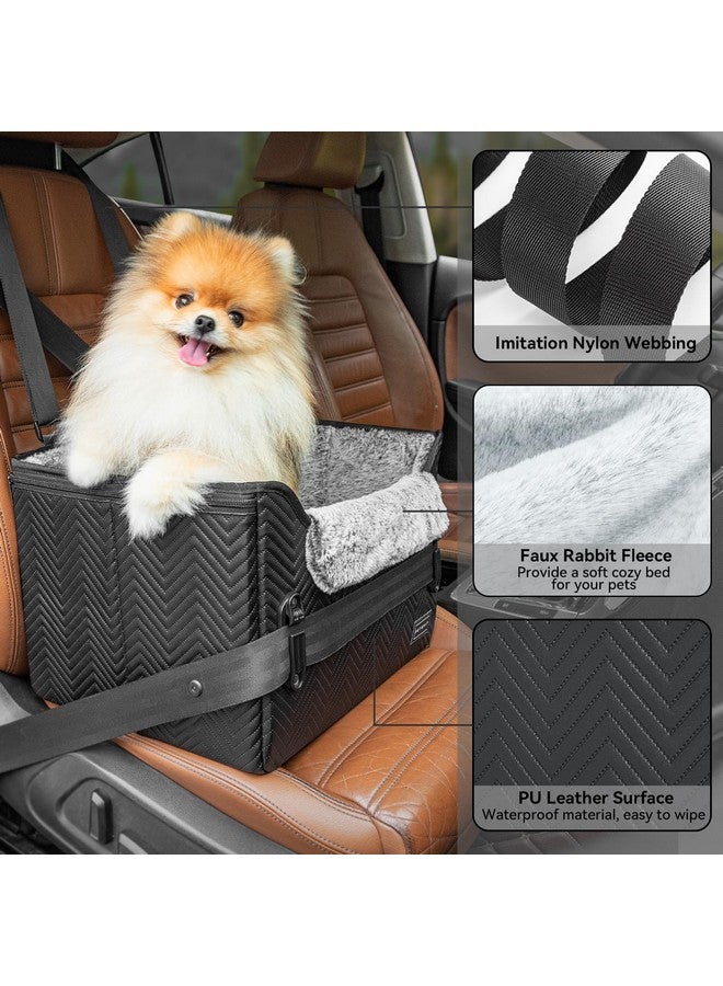 بتس فيت مقعد سيارة للكلاب من PETSFIT، مصنوع من جلد البولي يوريثان المقاوم للماء مع مشابك آمنة حاصلة على براءة اختراع، ومقود بمشبك، وسرير لحمل الحيوانات الأليفة أثناء السفر للحيوانات الأليفة الصغيرة التي يصل وزنها إلى 25 رطلاً (أسود) - Image 4