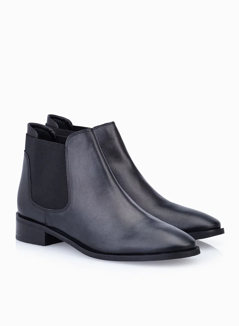 TOPSHOP Basing Chelsea Boots