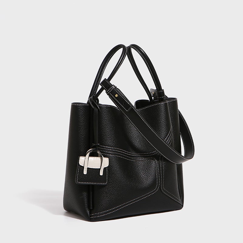 2024 Chic Tote Bag Large Capacity Fashionable wild black