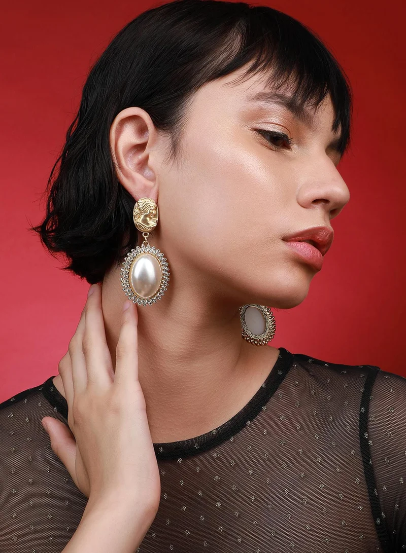 SOHI Dazzling Elegance Artificial Drop Earring Jewellery