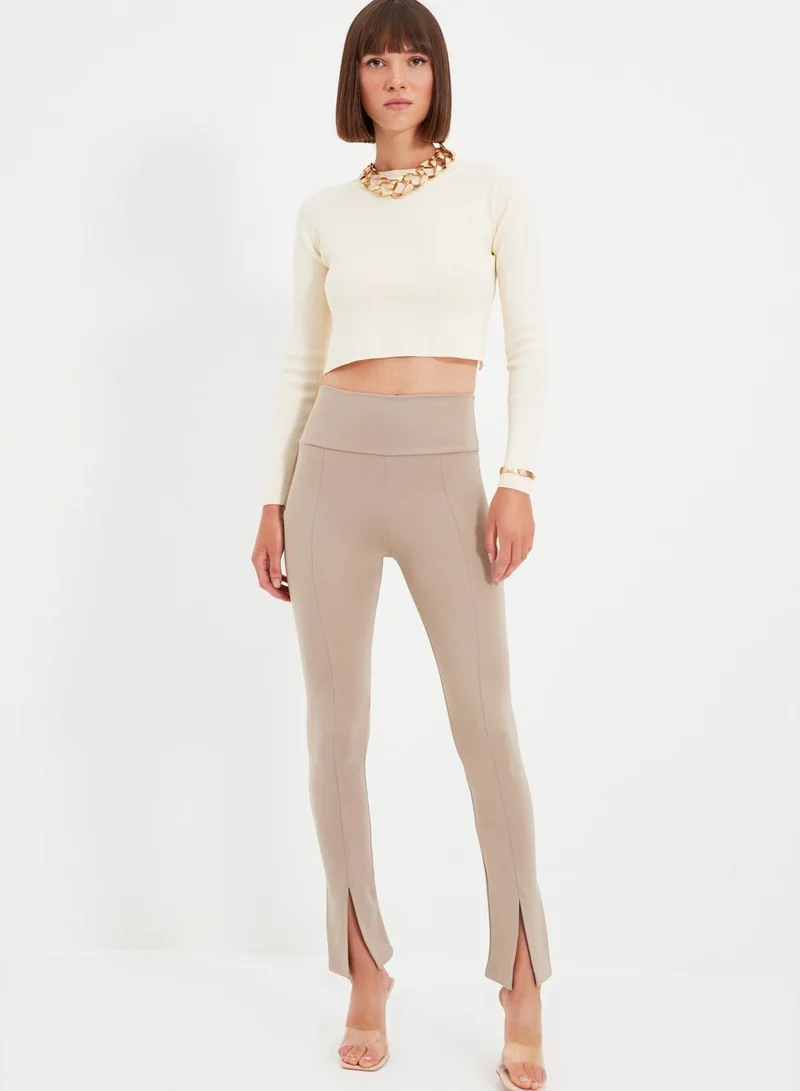 ترينديول ليقنز بخصر عالي