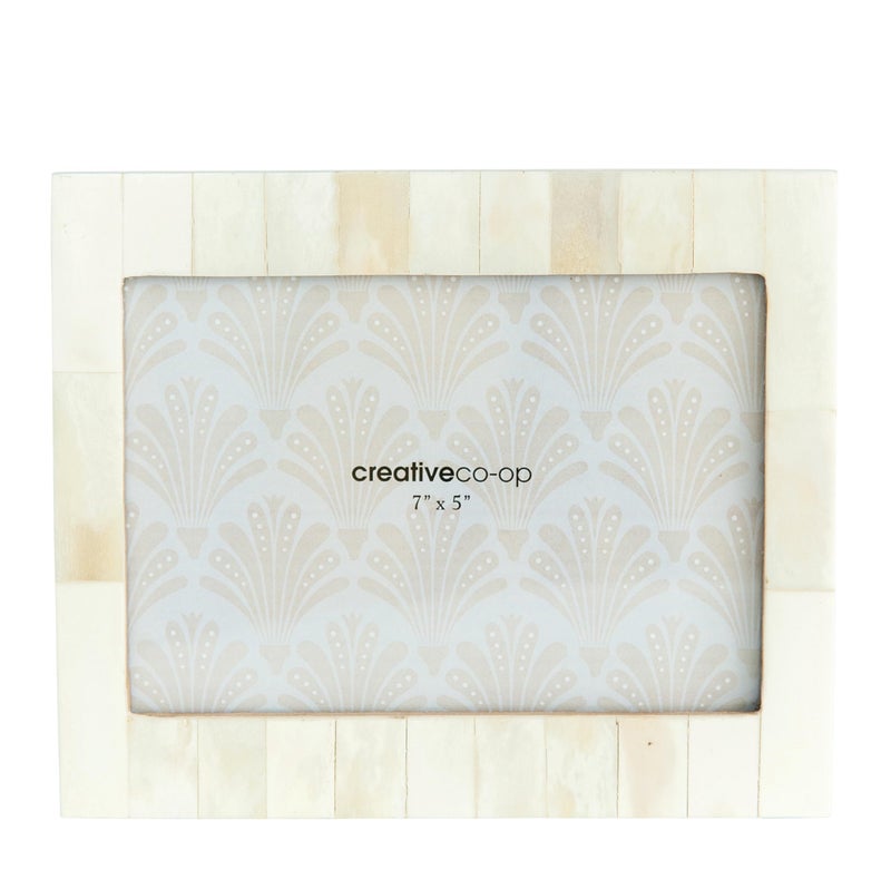 Creative CoOp White Resin Photo Frame with Beige Accents Holds 5 x 7 Photo