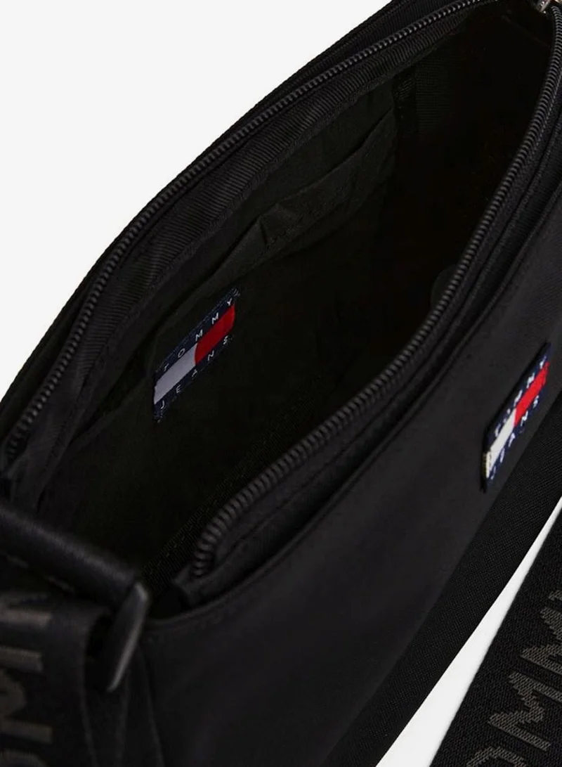 TOMMY JEANS Logo Detailed crossbody bag