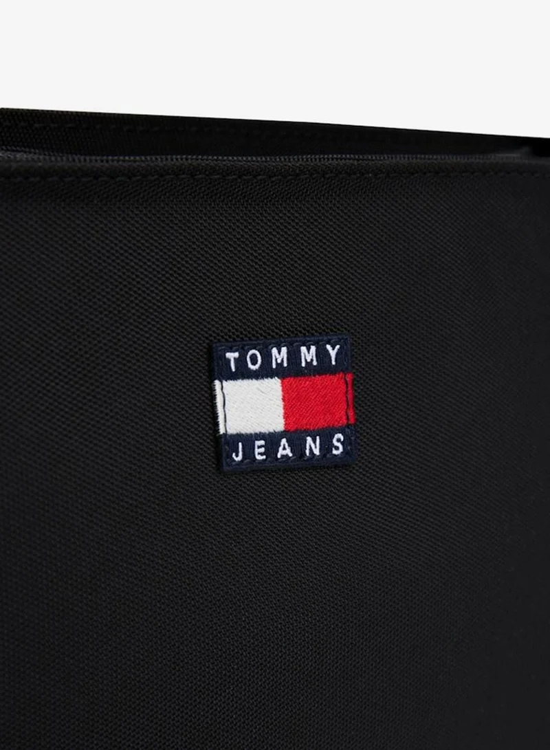 TOMMY JEANS Logo Detailed crossbody bag