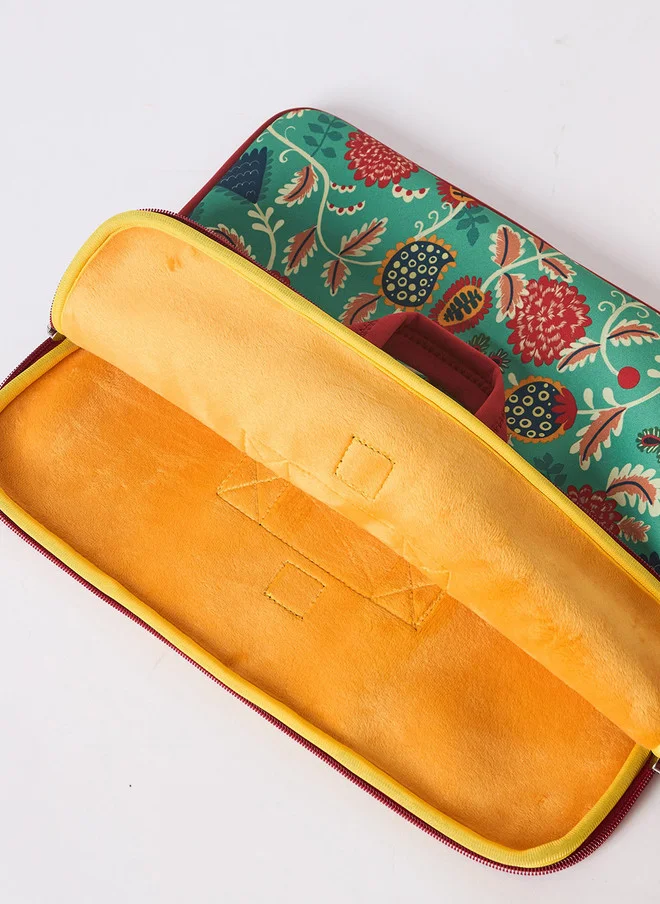Chumbak  Indian Lady 13" laptop sleeve  | Best Price UAE