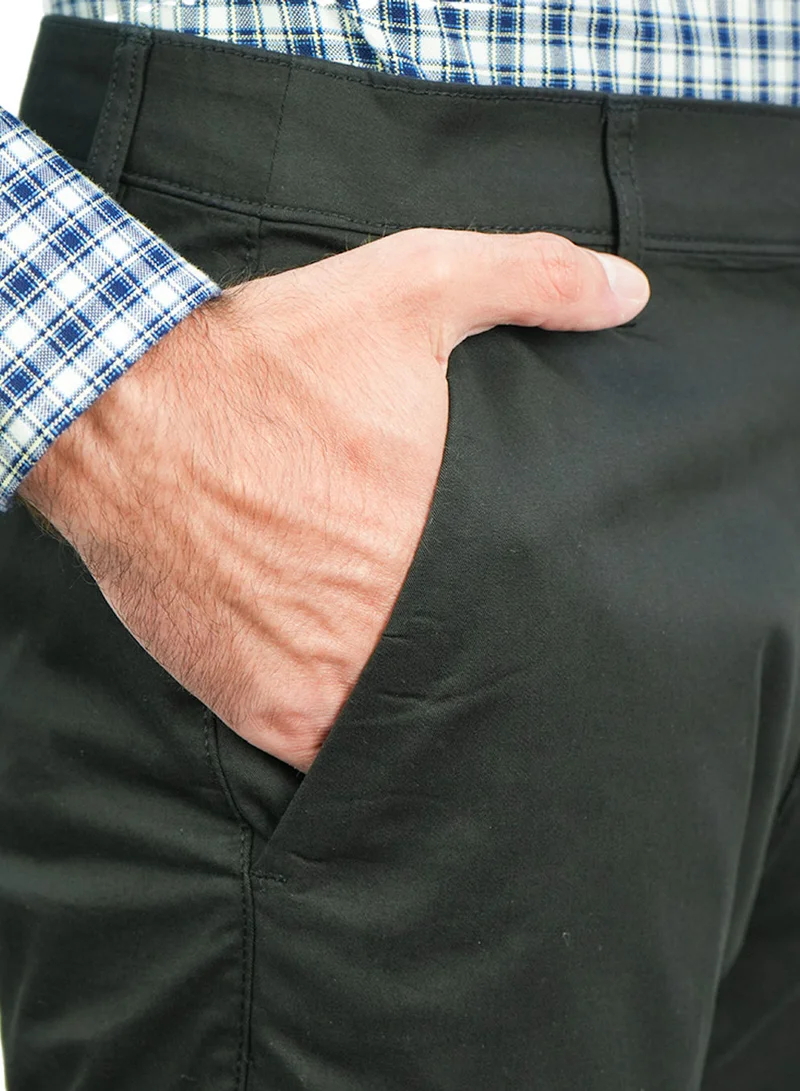 GIORDANO  Men’s Slim Tapered Stretch Twill Khakis with Elastic Waist for Men | Best Price UAE