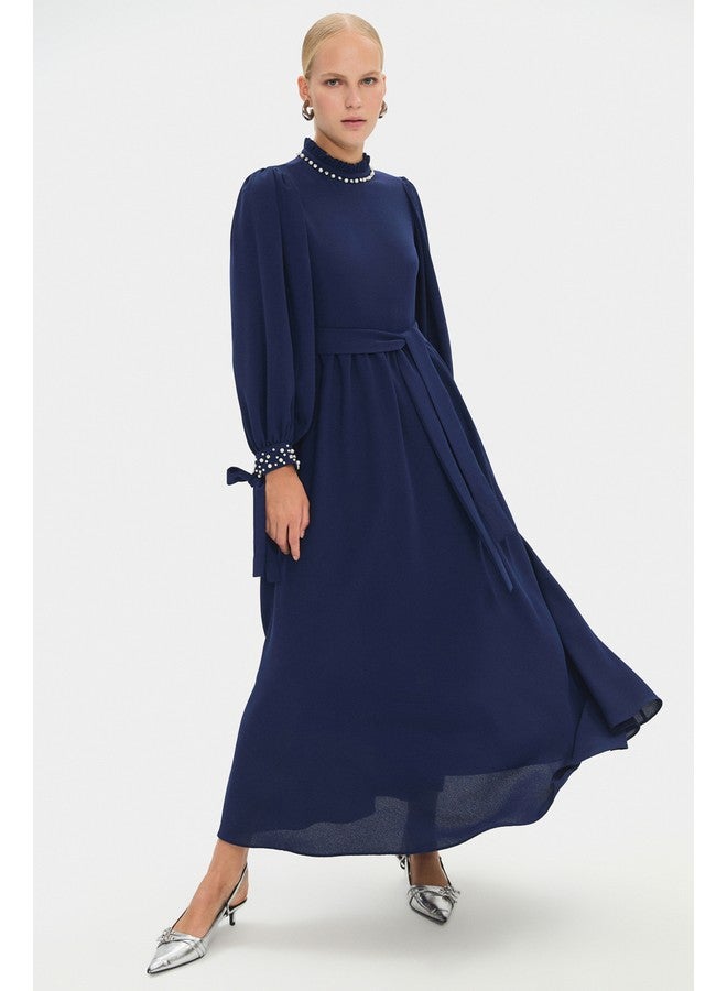 جون فستان ماكسي نسائي برقبة عالية وأكمام بالون بتفاصيل حجرية - كحلي - Image 3