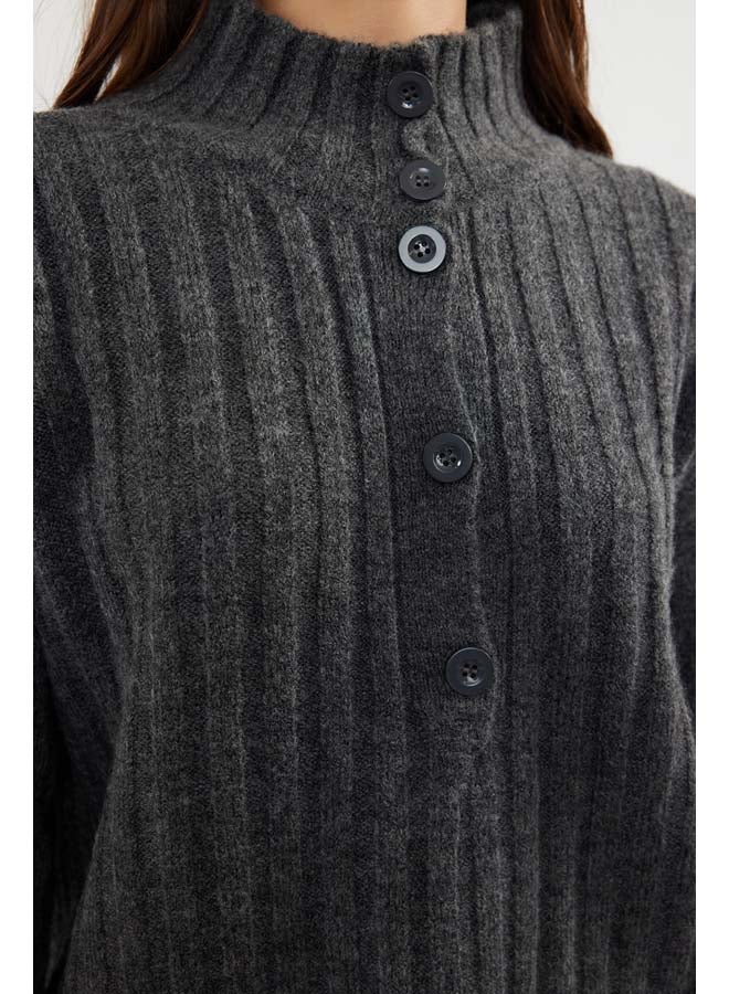 trendyol Anthracite Wide Fit Soft Textured Stand Collar Knitwear Sweater TWOAW21KZ0783 - Image 4