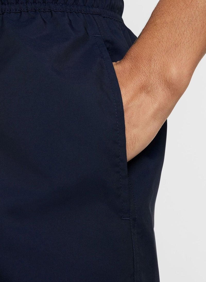 Nike شورتات نايك كلوب للرجال المنسوجة - Image 3