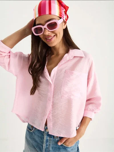 Bianco Lucci LUCCI Textured Crop Shirt with Button Closure and Pocket