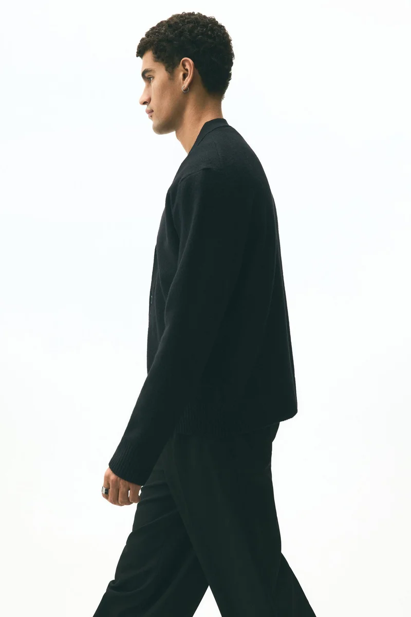 H&M  Regular Fit Brushed cardigan for Men | Best Price UAE
