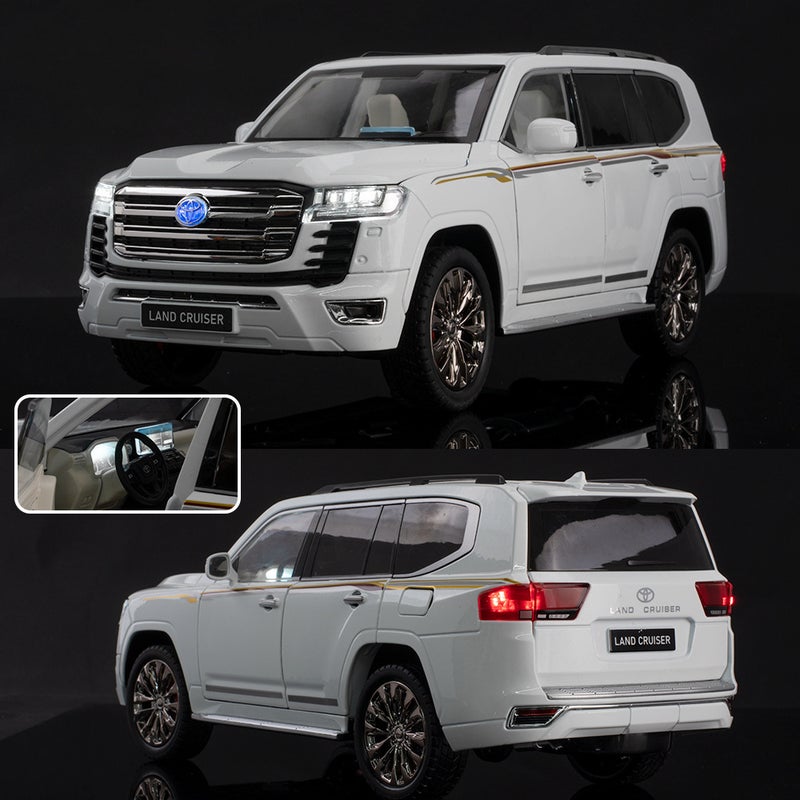 1:18 Toyota Land Cruiser LC300 Alloy SUV Model Black - Image 5