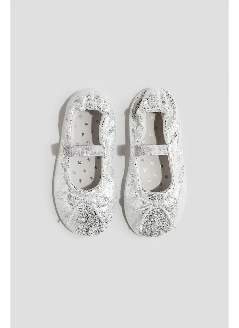 H&M Shimmering ballet shoes