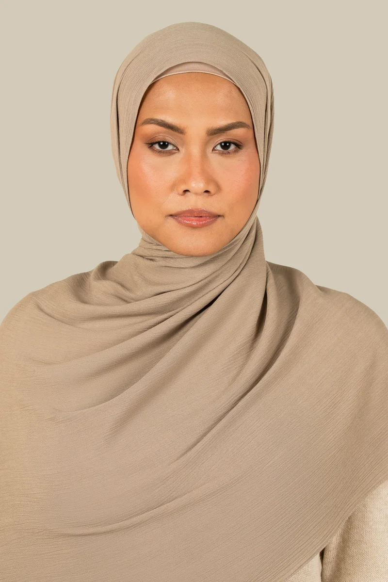 silqrose Dark Sand Woven Hijab