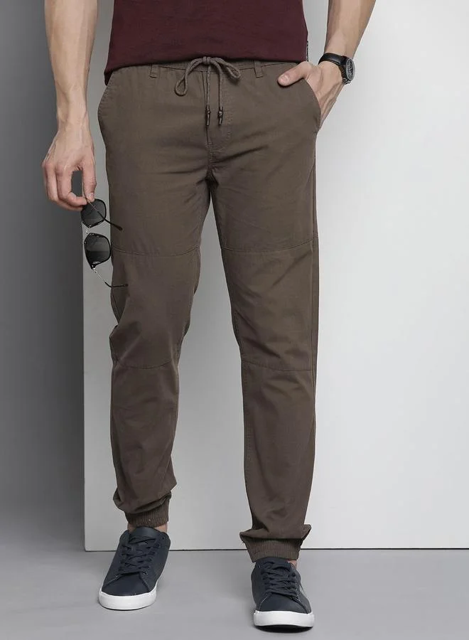 The Indian Garage Co The Indian Garage Co Men Brown Slim Fit Cuffed Joggers