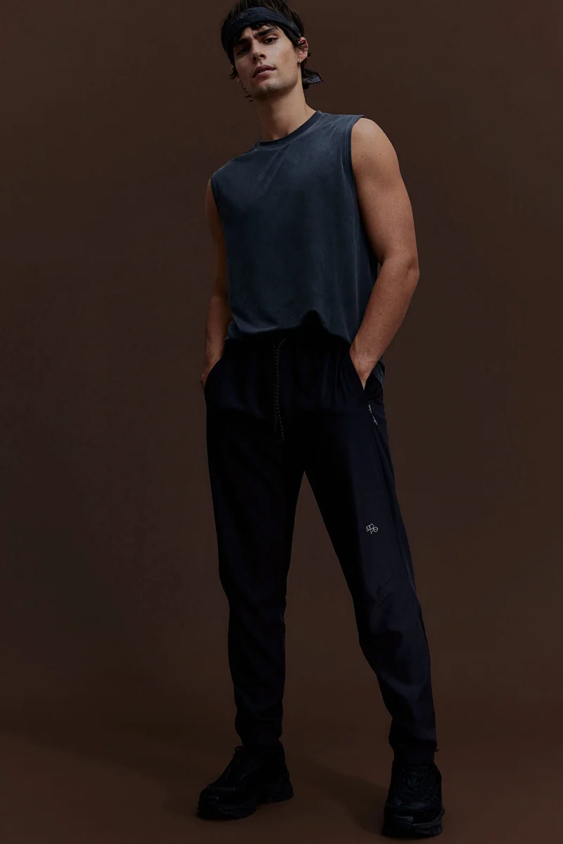اتش اند ام Drymove™ Regular Fit Pants