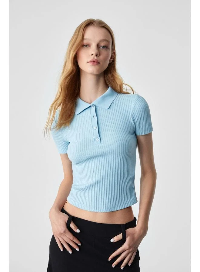 GRIMELANGE Oberwart Women's Slim Shirt-Collar Short Sleeve Blue Blouse.
