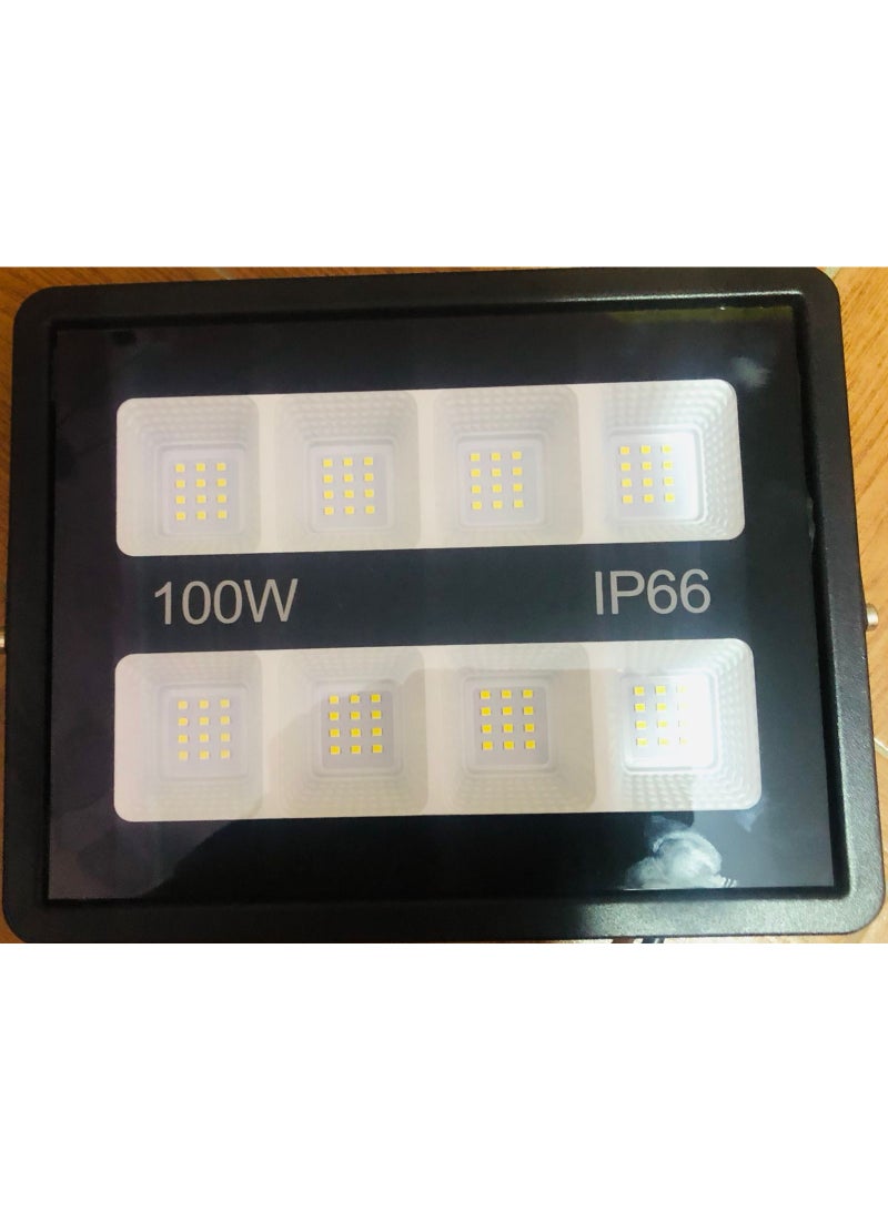 كشاف 100 وات ابيض  كشاف ليد للطوارئ والمحلات عدد 1 - Image 1