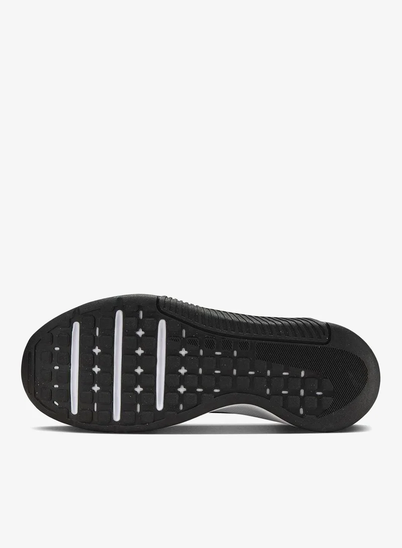 نايكي حذاء ام سي ترينر 3