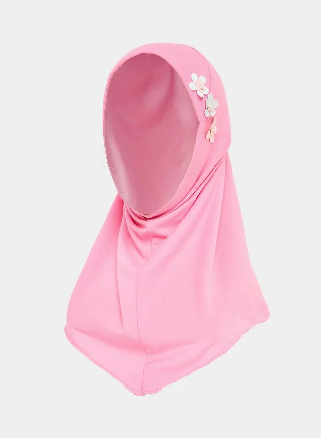 ستايلي حجاب بقطن الشاش مزين بزهور