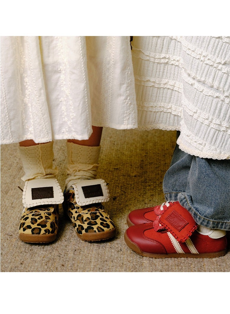 Flip Up Children's Shoes, Children's Sports Shoes, Moral Training Shoes, Spring And Autumn Styles - Image 2