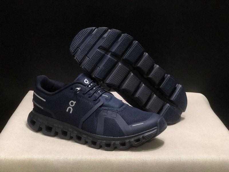 Men's and women's casual, lightweight, slip-resistant, breathable and shock-absorbing sports running shoes - Image 1