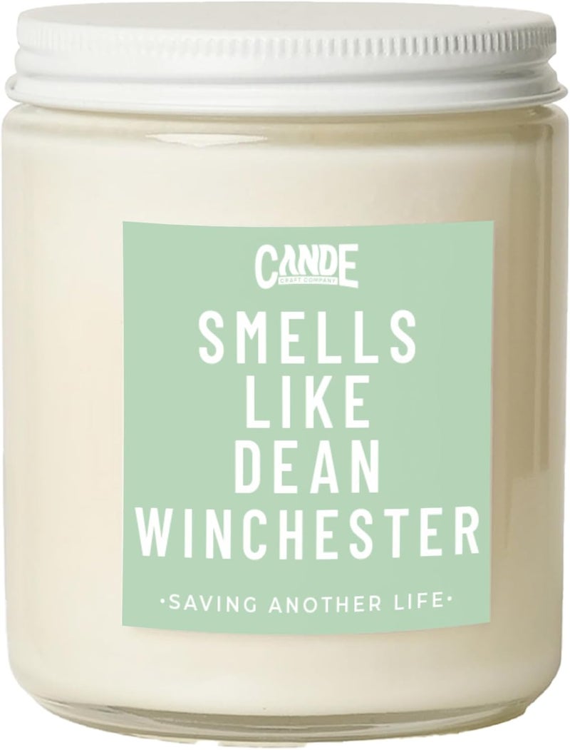 CE Craft - شمعة عطرية برائحة دين وينشستر (Dean Winchester) - مصنوعة من شمع فول الصويا الطبيعي، عبوة زجاجية - هدية لها، محبة مسلسل Supernatural، وزن 8 أونصات - Image 1