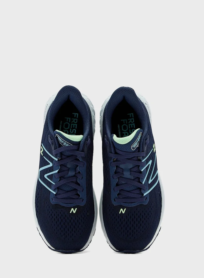 New Balance 880 Sports Trainers