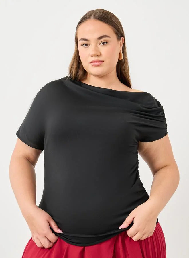 Styli Styli Plus Top with Asymmetric Neck and Short Sleeve