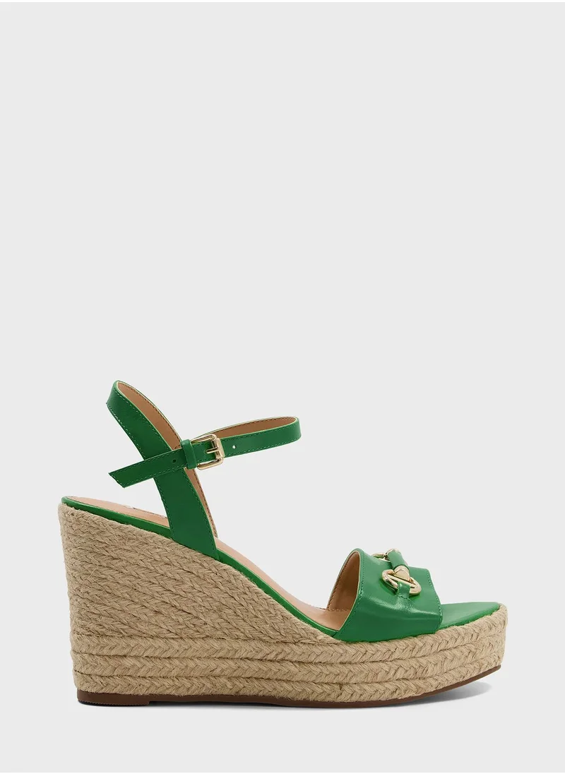 ديون لندن Kai Wedge Sandals