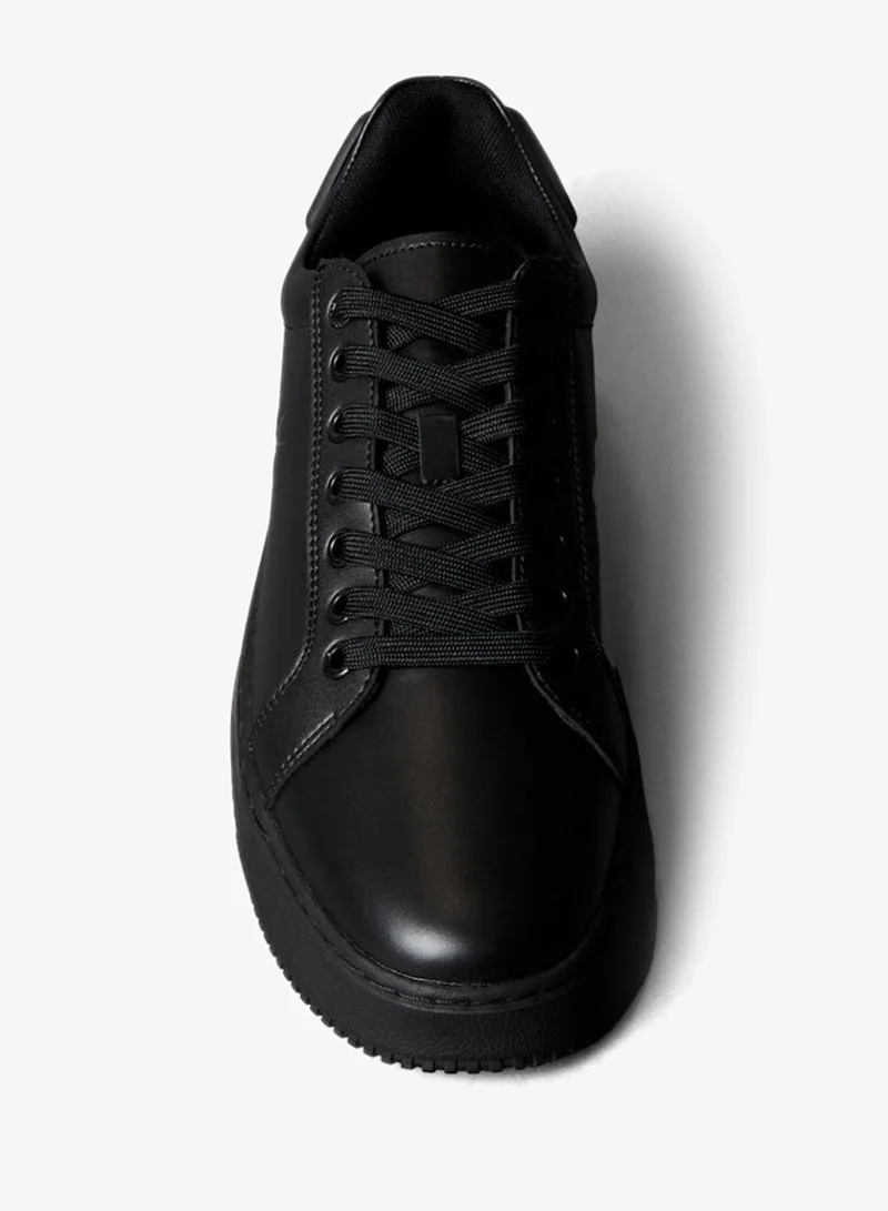 Calvin Klein Jeans Casual Low Top Sneakers