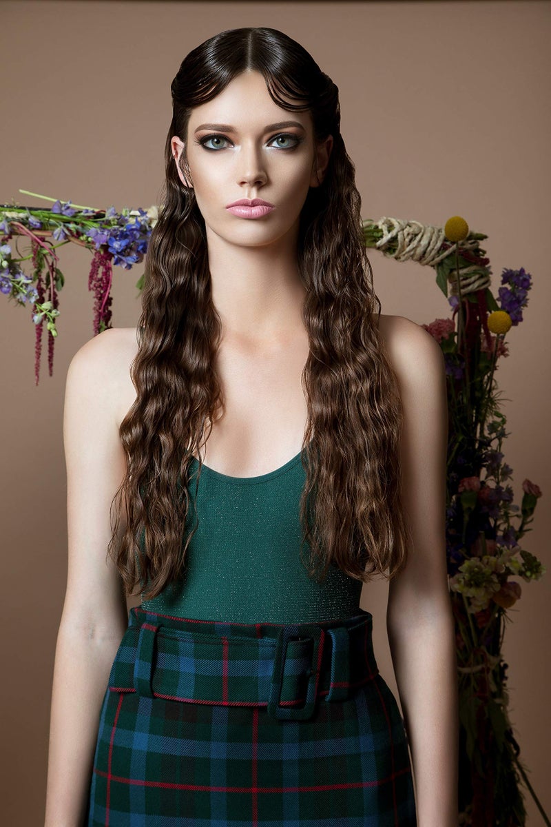 J Beverly Hills Blue Crazy Curl Defining Styling Serum with Vitamin B5 for Defined Curls, 8 Oz - Image 3