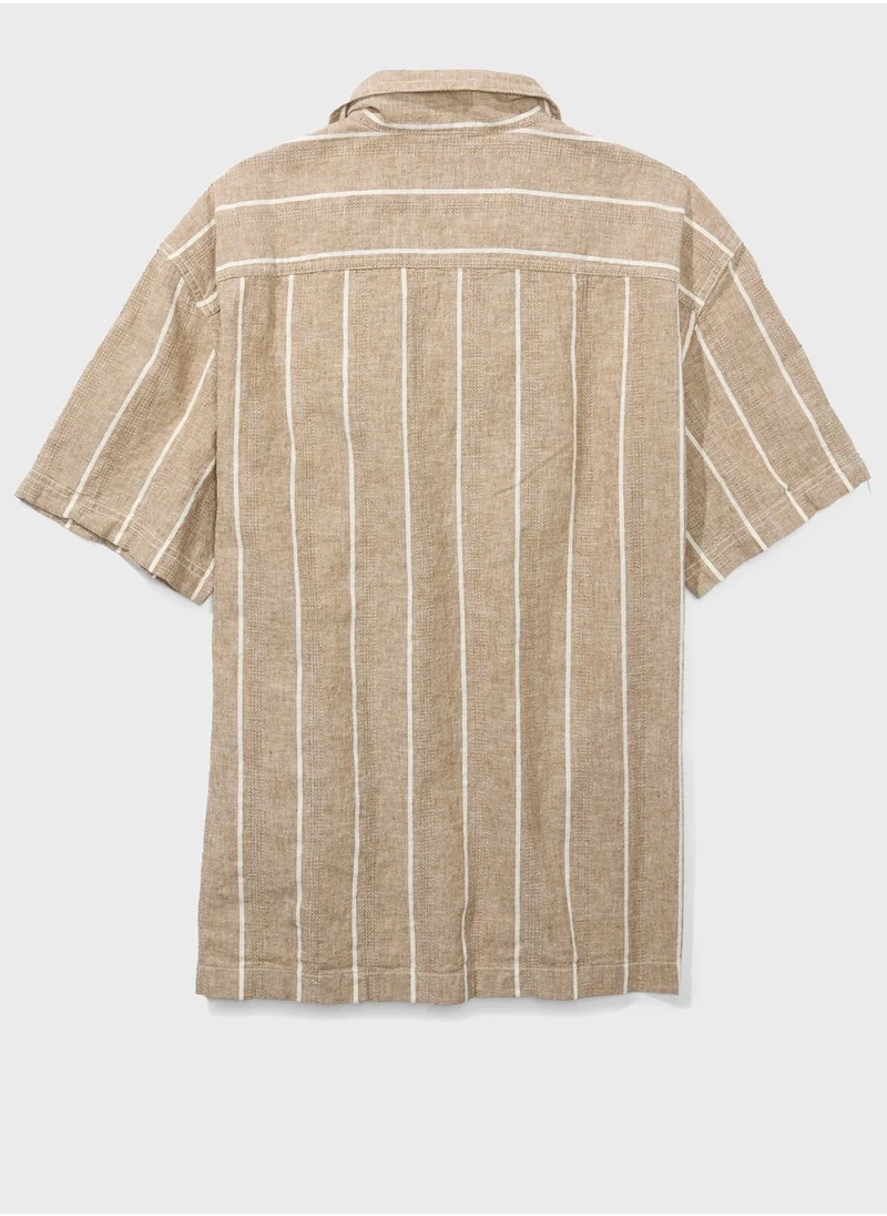 American Eagle Essential Button-Up Poolside Shirt