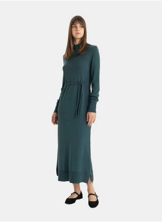 ديفاكتو Belted Knit Dress