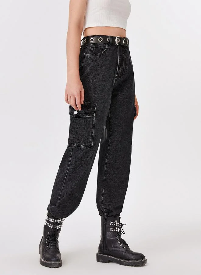 Kotty High Rise Straight Fit Jeans with Pocket Detail