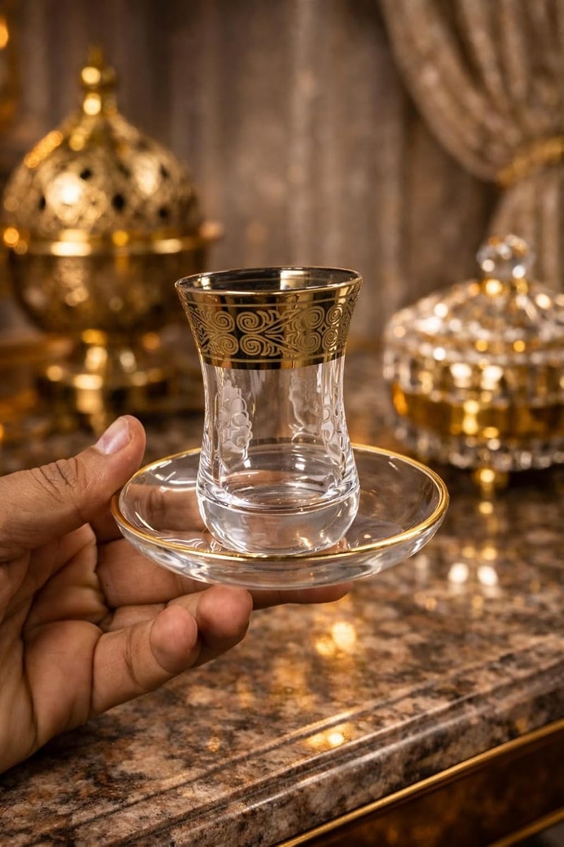 باي آرت طقم شاي تركي فاخر مكون من 6 قطع مع صحون - لمسة ذهبية ترفع من مستوى ال��ذوق، صناعة تركية (أناقة ذهبي/شفاف) - Image 4