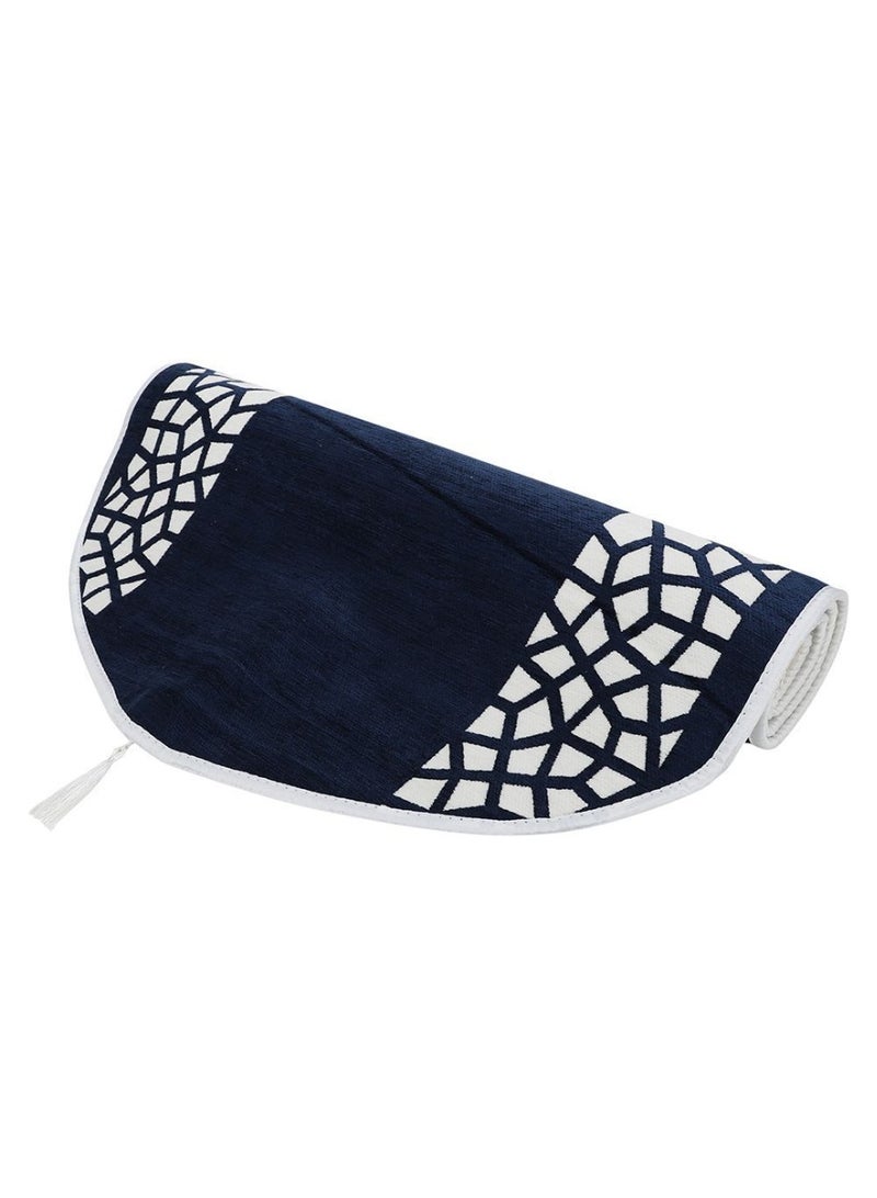 MANASEK Prayer Mat from the Eylul collection with a bag from the local brand Manasek | Saudi products | Made of polyester, cotton, and soft double chenille fabric, comfortable and practical - 70 x 120 cm - Image 5