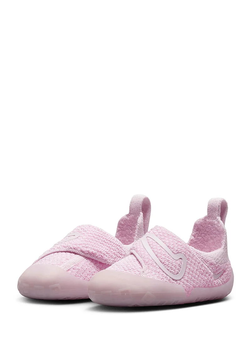 Nike Infant Swoosh 1