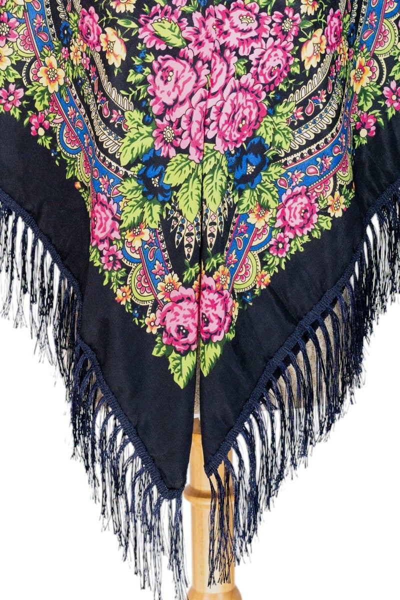 دىدانيالا شال نسائي قطني بشراريب من أوروبا الشرقية لينا - Image 3