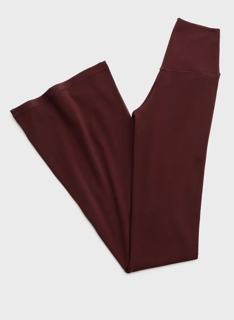 آري من امريكان ايجل High Waist Flared Leggings