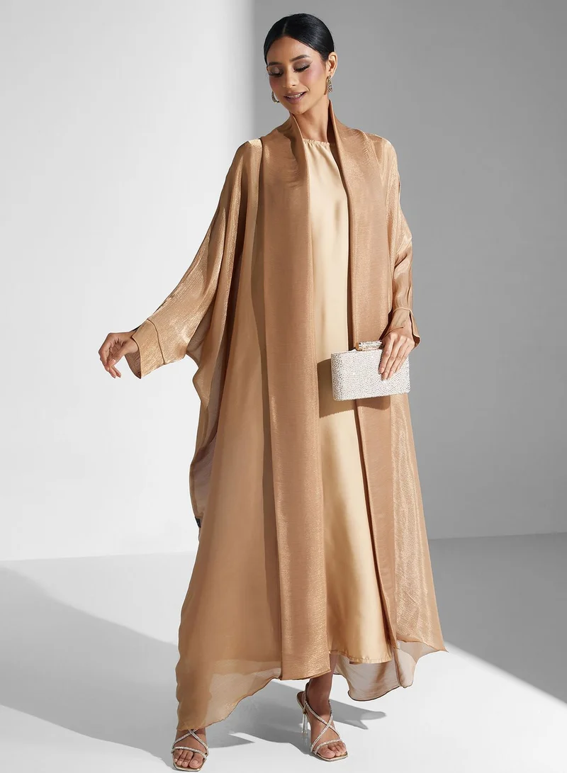 Meem by Mariyah Cape Sleeve Abaya