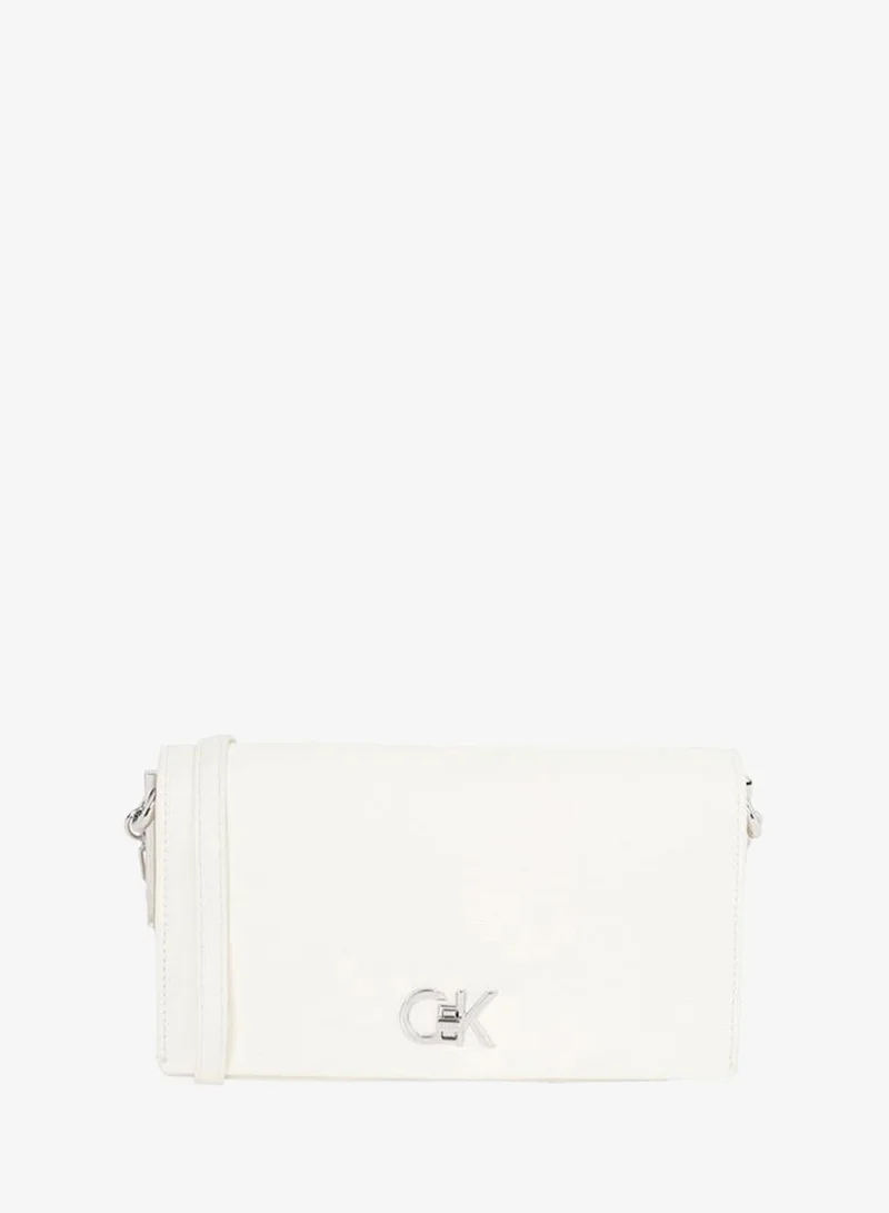 CALVIN KLEIN CHAIN BAG