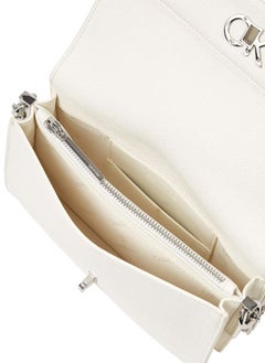 CALVIN KLEIN CHAIN BAG  - Image 4