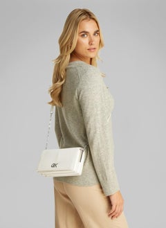 CALVIN KLEIN CHAIN BAG  - Image 5