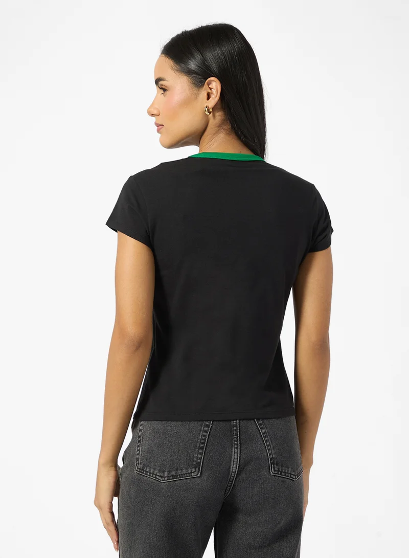 كالفن كلاين جينز Graphic Crew Neck T-shirt