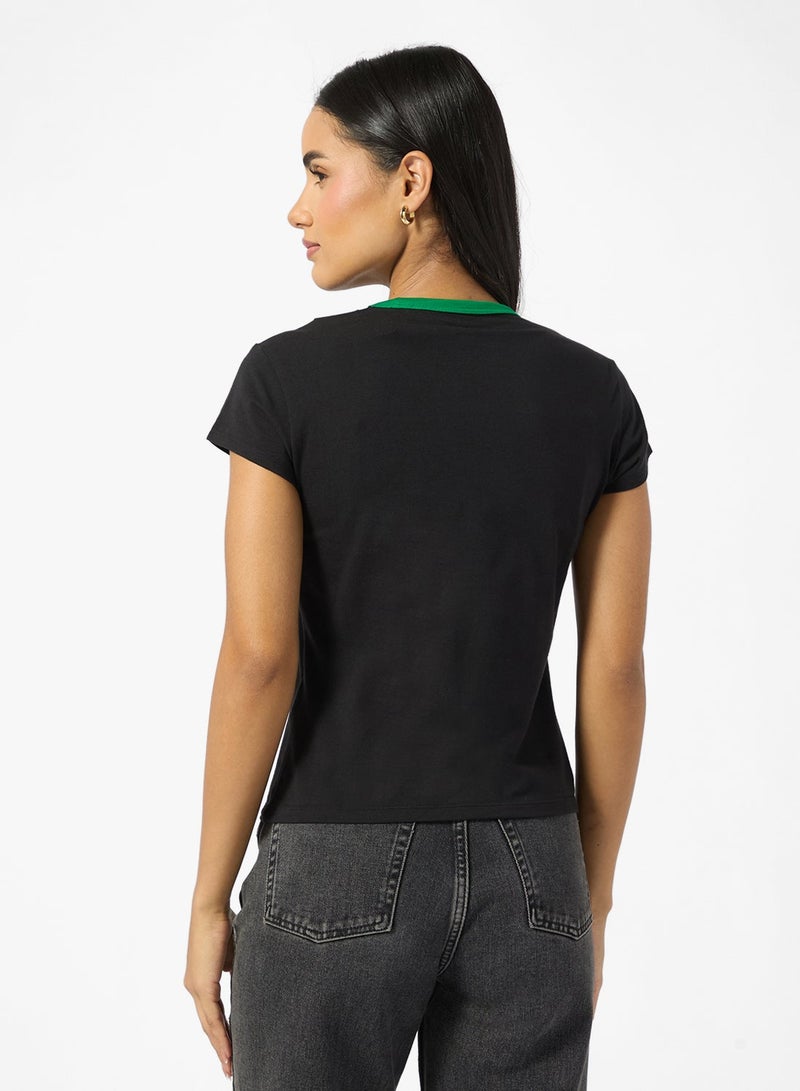 Calvin Klein Jeans Graphic Crew Neck T-shirt - Image 2