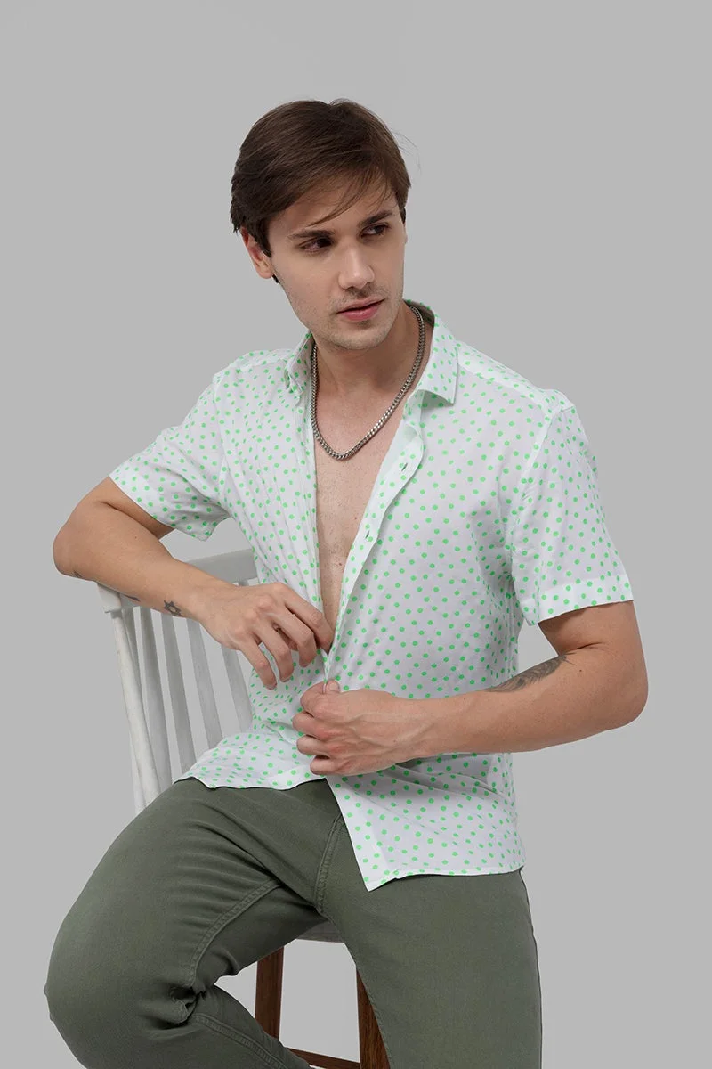 سنيتش Light Green Polka Dots Half Sleeve Slim Fit Casual Shirt