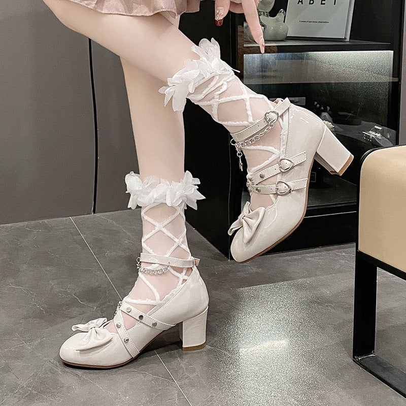 Autumn 28-43 Size Lacquered Lori Style High Heel Rivet Chain Round Head Shallow Mouth Single Shoes - Image 4